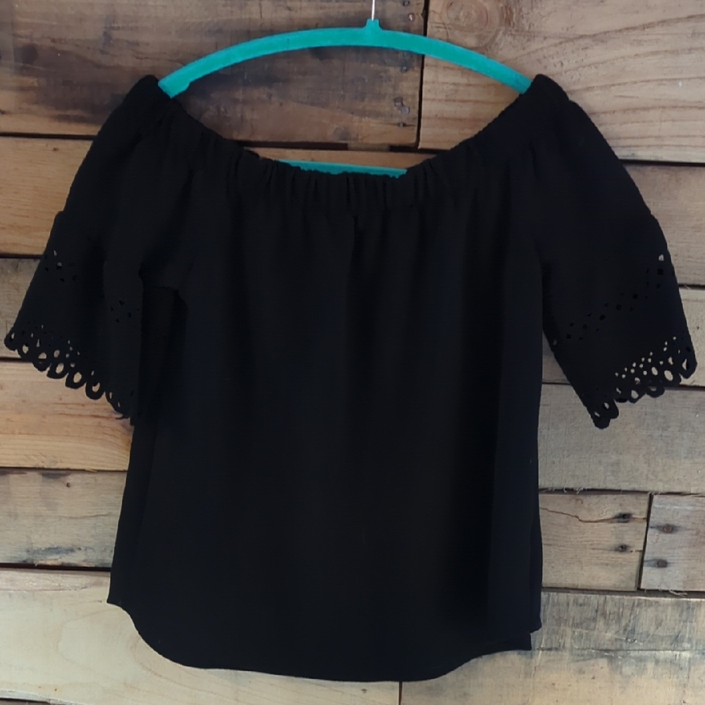 Moa Moa Black Off-Shoulder Blouse